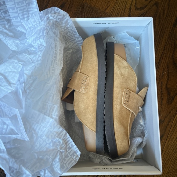 Steve Madden Tan Suede Mule Loafers with Gold Accent - Picture 6 of 7